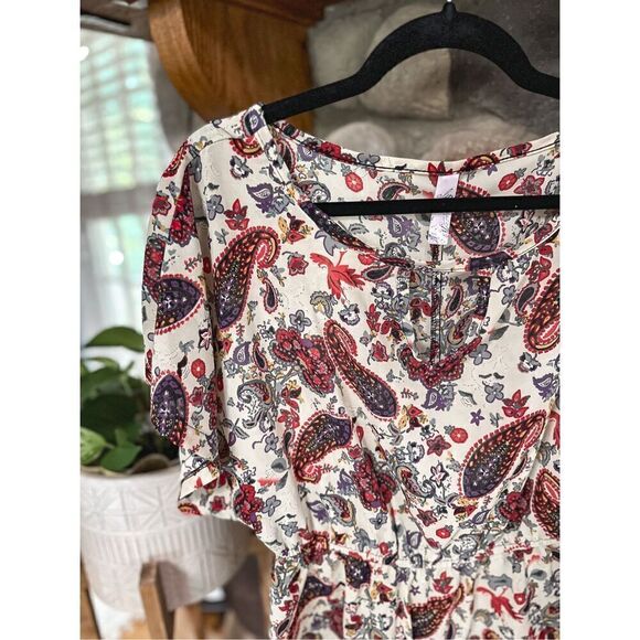 Francesca’s Alya boho top - Picture 2 of 8